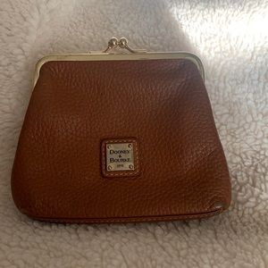 Dooney and Bourke kiss lock wallet